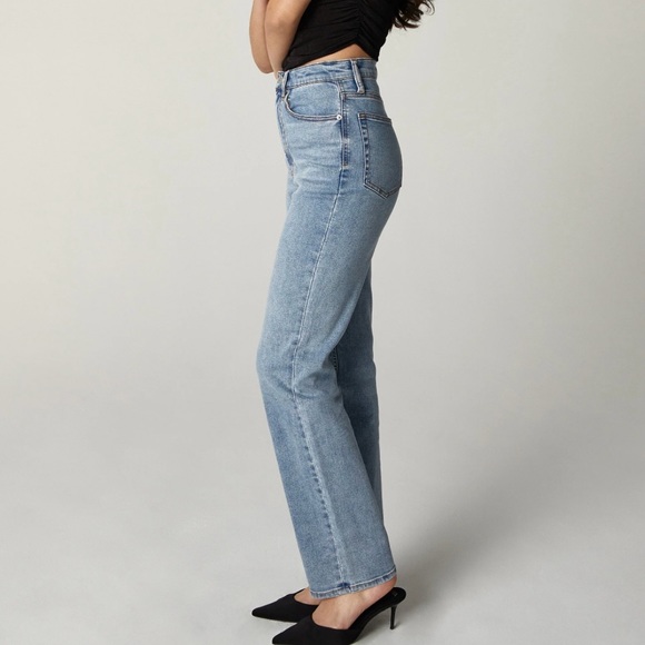 NWT- High Rise Straight Jeans - unpublished - Picture 3 of 12